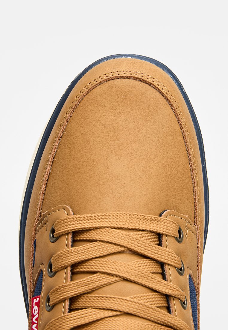 Levi's® MONTANA