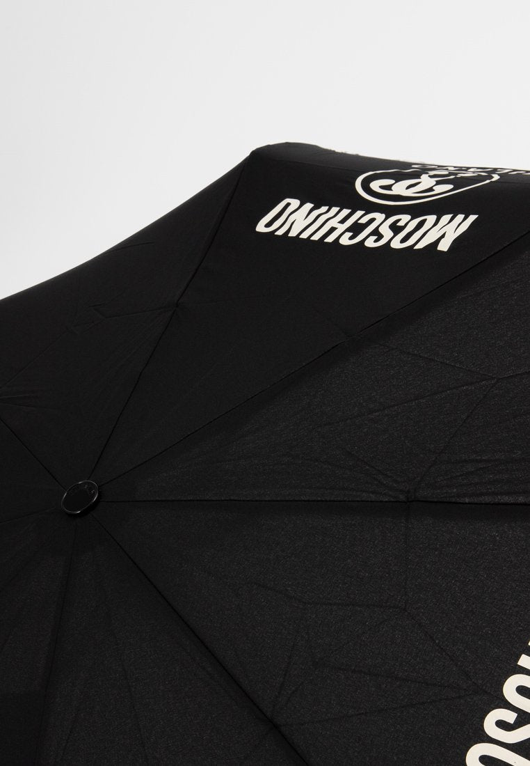 MOSCHINO
