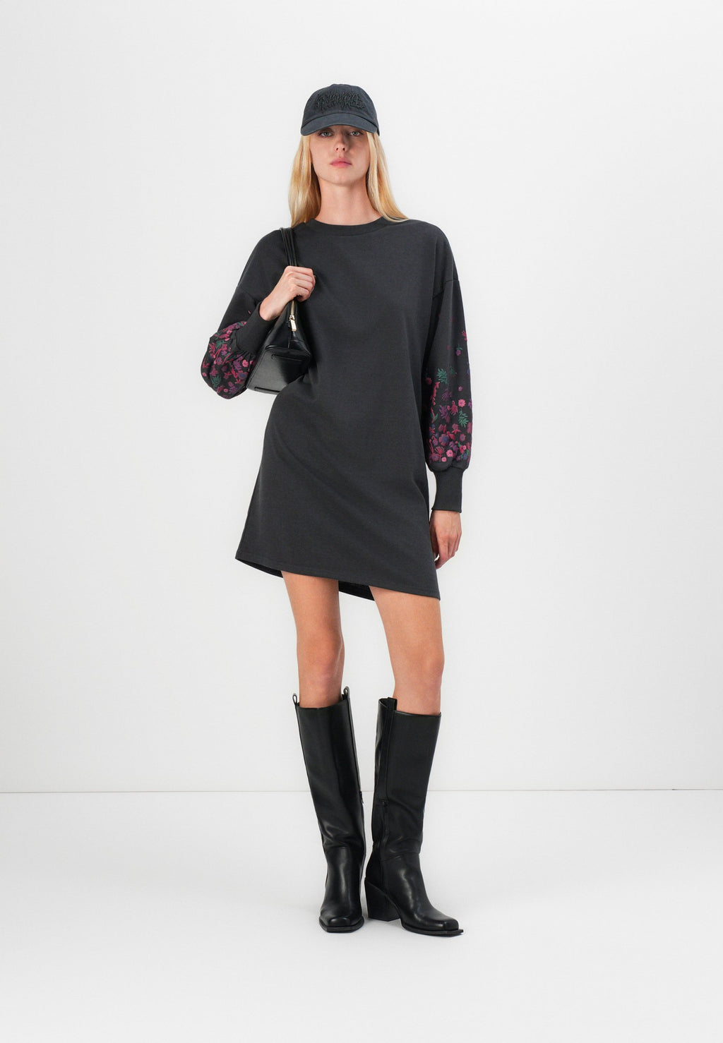 ONLBROOKE FLOWER DRESS Media 2