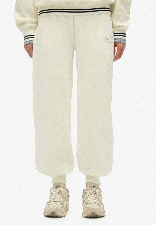 Superdry & Co COUNTRY CLUB CUFF  - Tracksuit bottoms - off white