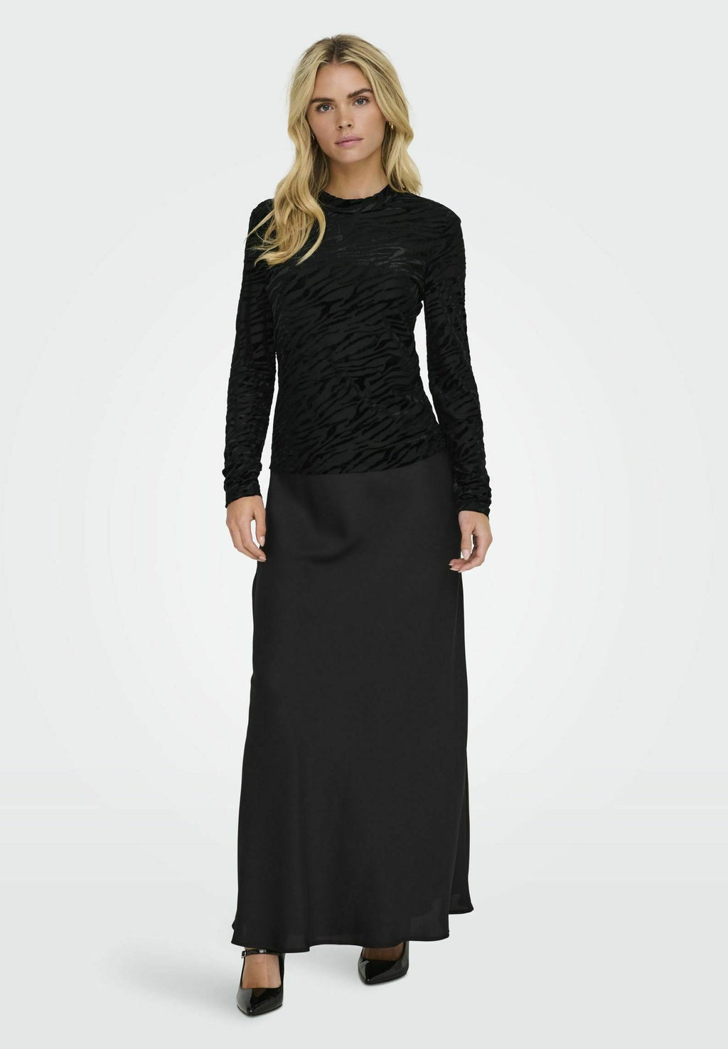 ONLY ONLNORA