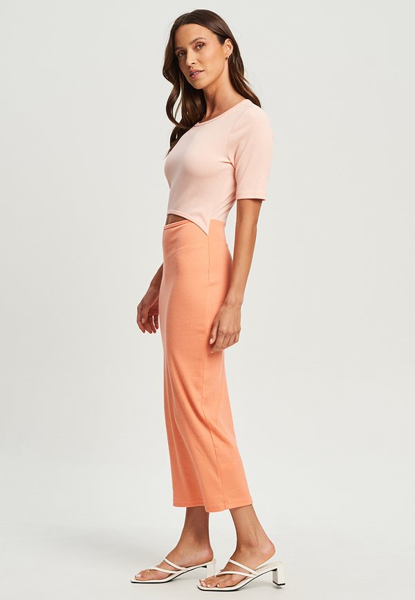 CALLI SAXON MIDI