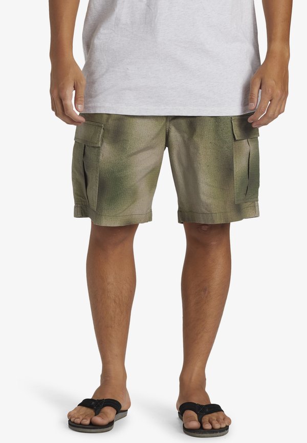 Quiksilver TAXER