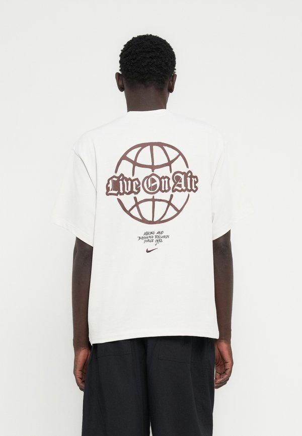 Nike Sportswear SOLO TEE UNISEX - Print T-shirt - phantom