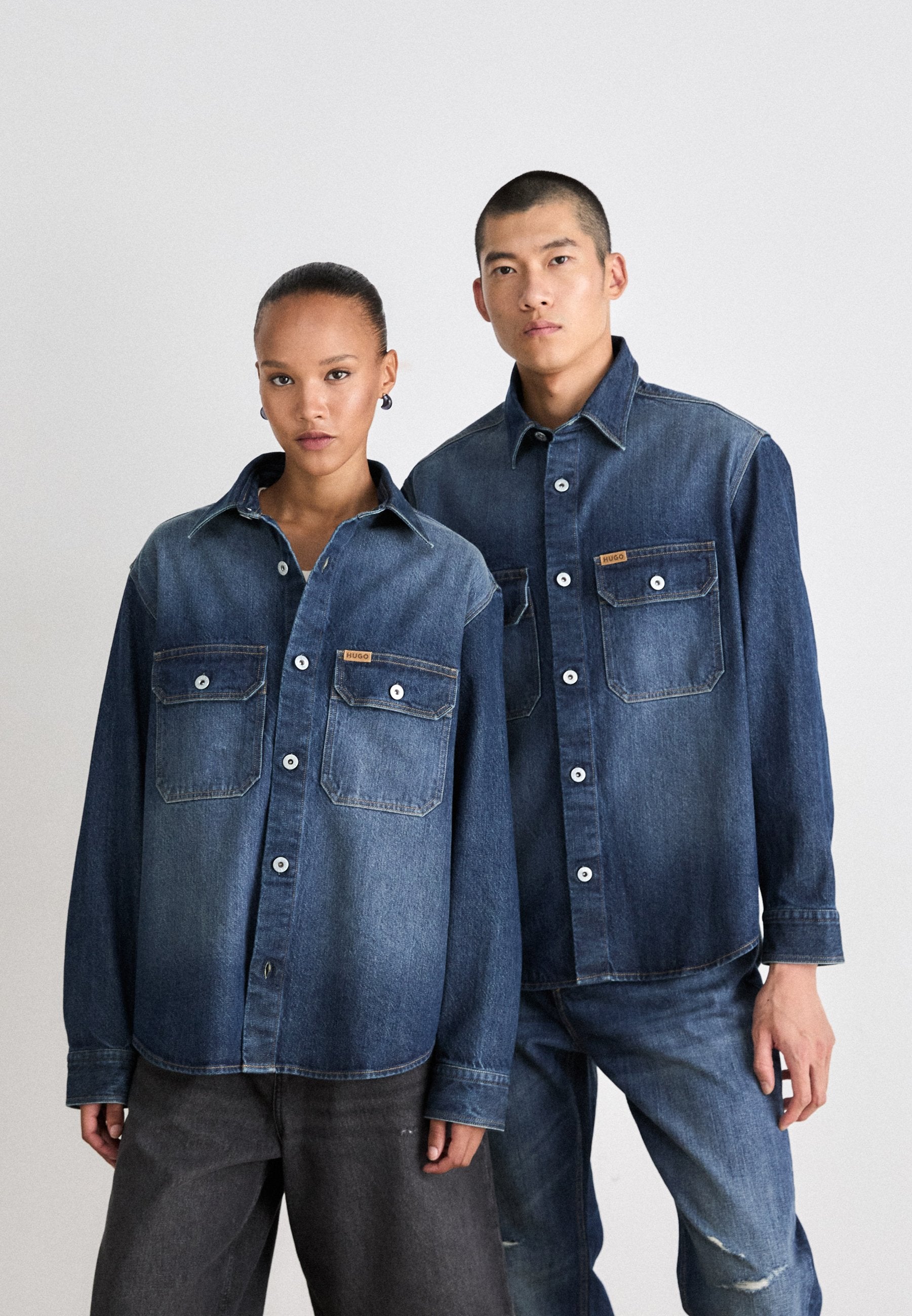 HUGO EBOLT UNISEX