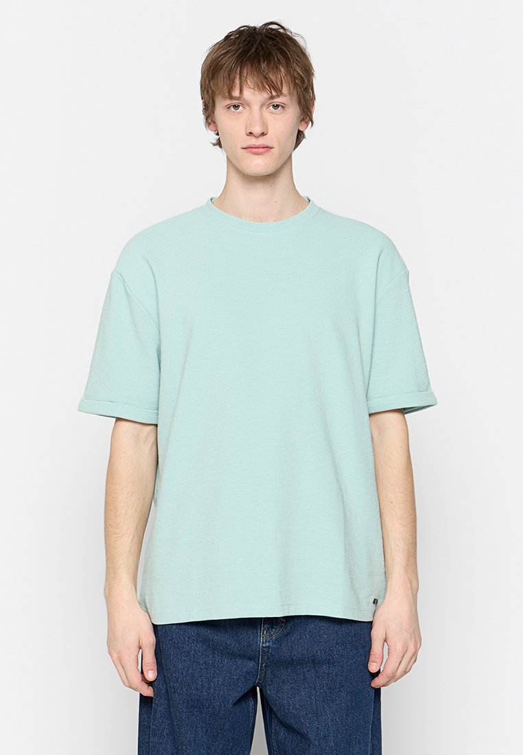NO EXCESS T-Shirt basic Media 1