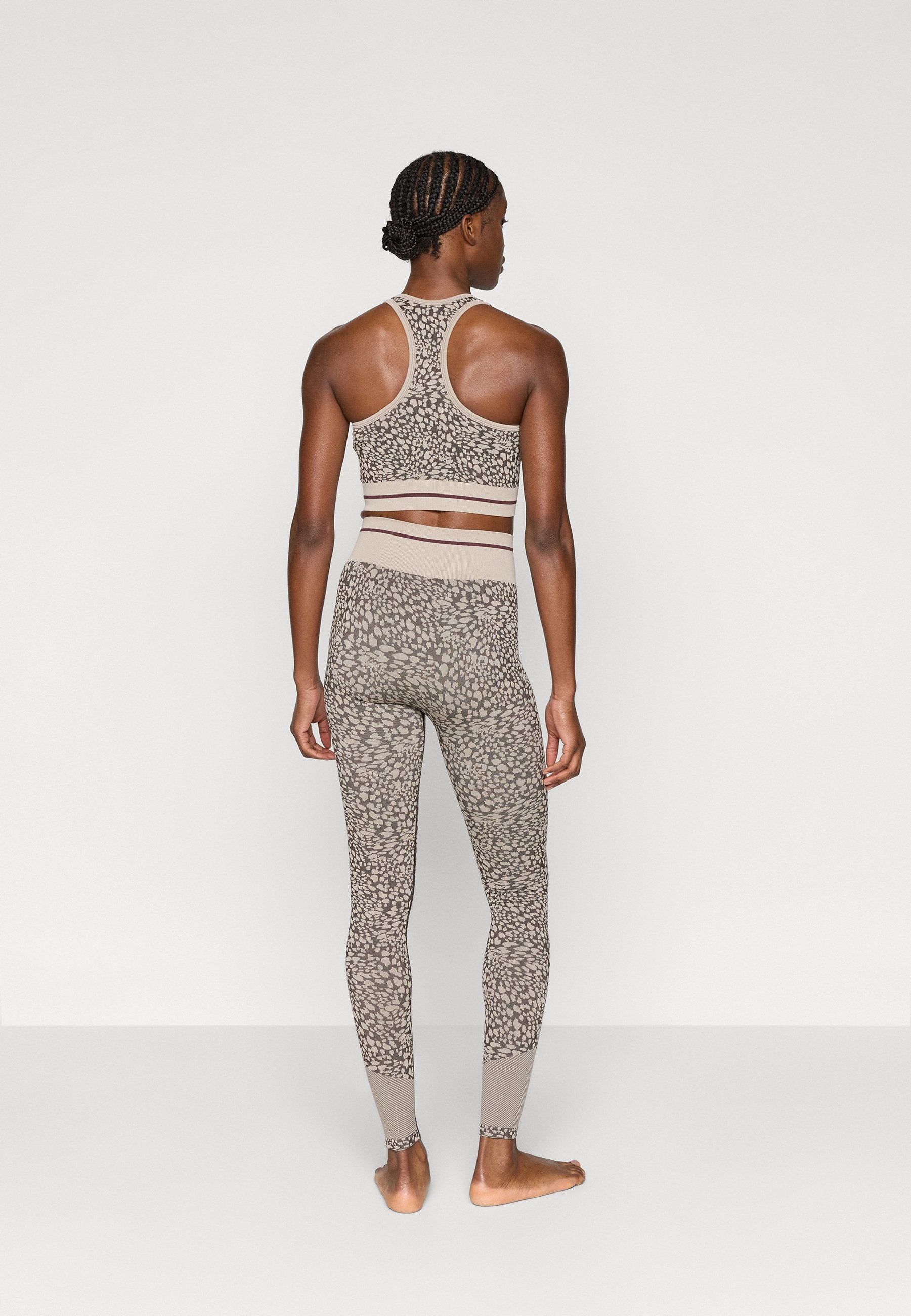 ONLY Play Sports leggings ONPAJESSA Stretch Fit