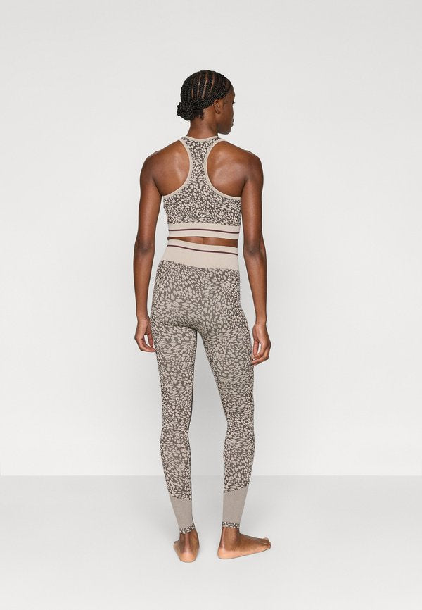ONLY Play Sports leggings ONPAJESSA Stretch Fit