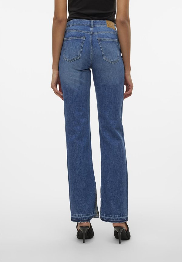 Vero Moda  STRAIGHT SLIDS JEANS