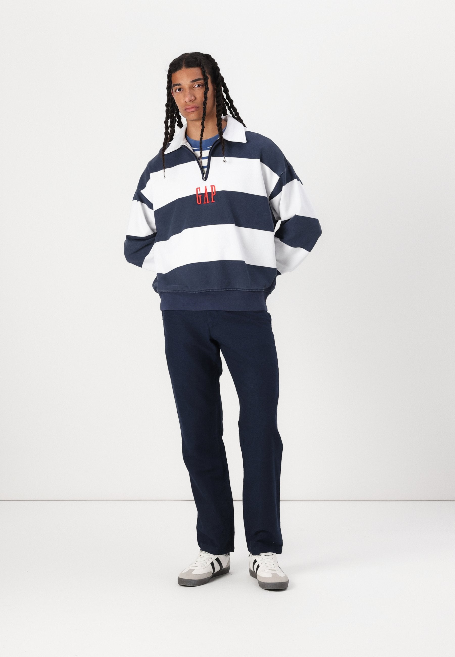 GAP STRAIGHT PANT