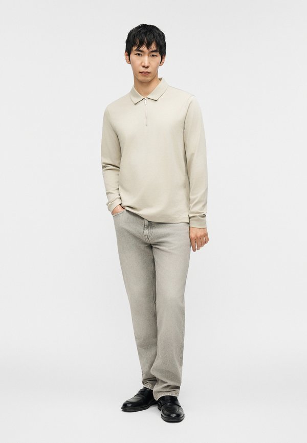 Michael Kors SLEEK ZIP
