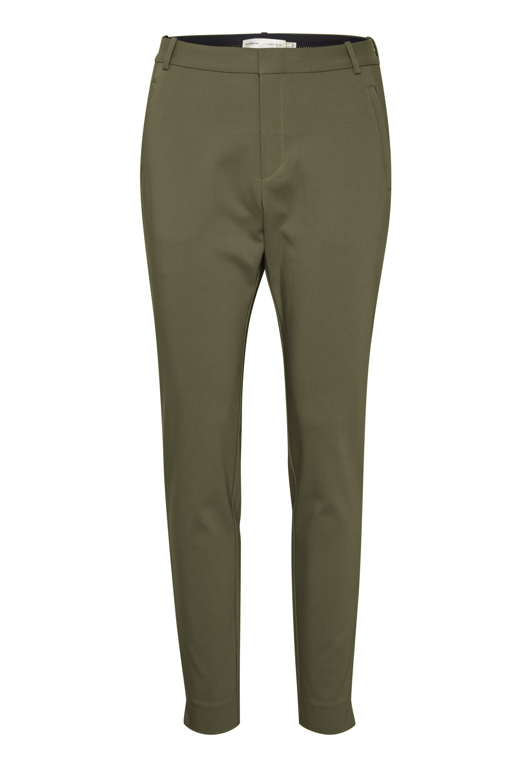 Khaki-Hosen mit tailliertem Schnitt, flacher Vorderseite, seitlichen Taschen und einer glatten, dehnbaren Stofftextur.
