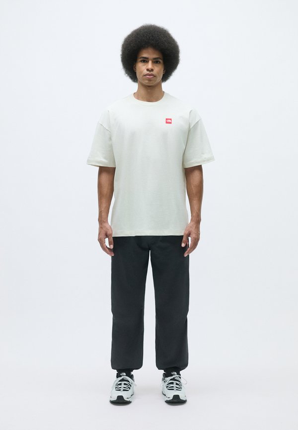 The North Face REDBOX TEE