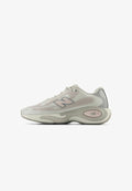 New Balance AC RUNNER - Trainers - grey matter pink granite