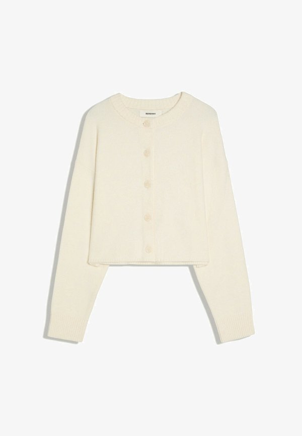 Bershka CREW NECK WITH BUTTONS - KNIT CARDIGAN - Cardigan - beige