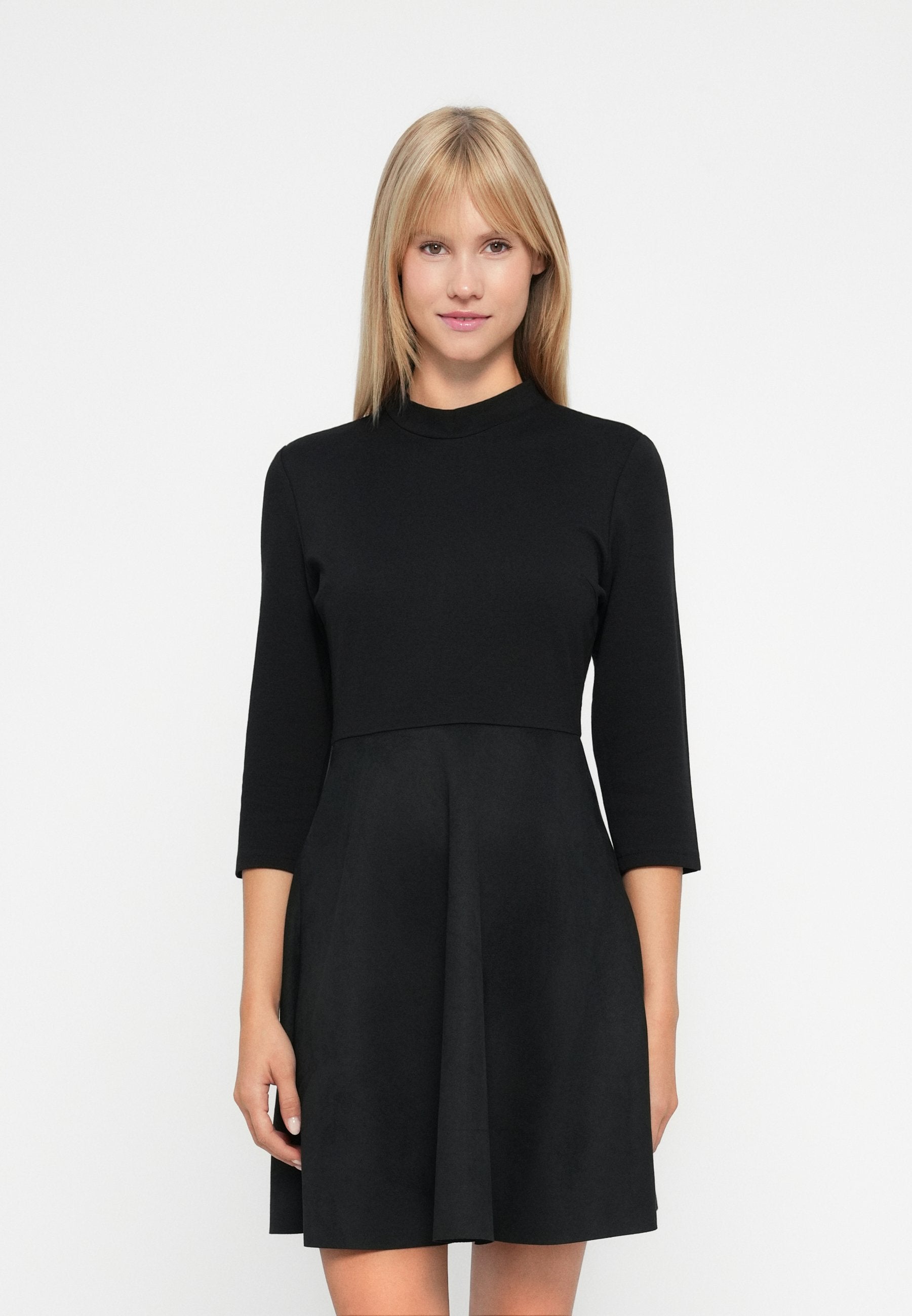 ONLMADDIE DRESS Media 3