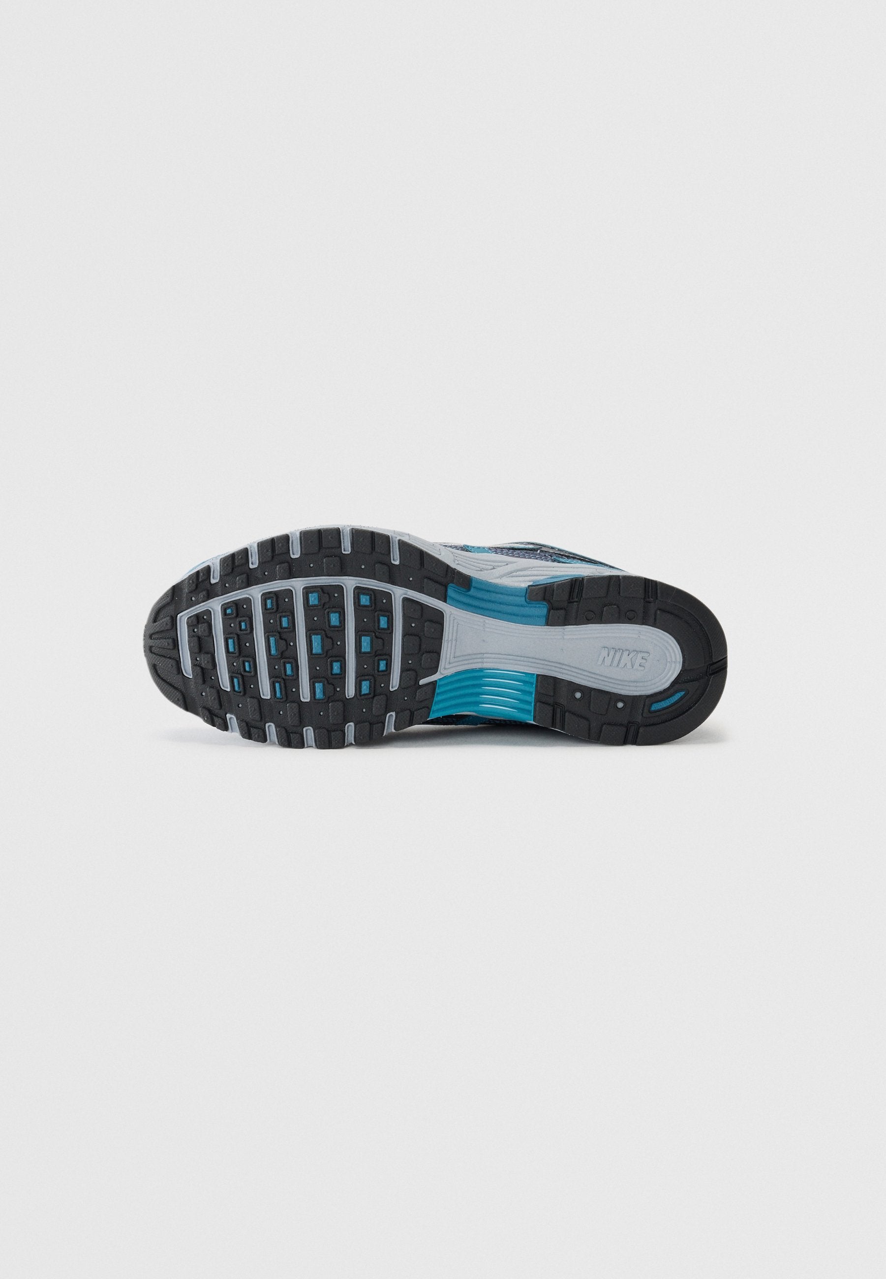 Nike Sportswear P 6000 SE