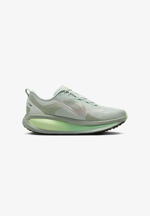 Nike Performance VOMERO UNISEX - Road running shoes - light silver barely volt dusty olive college grey