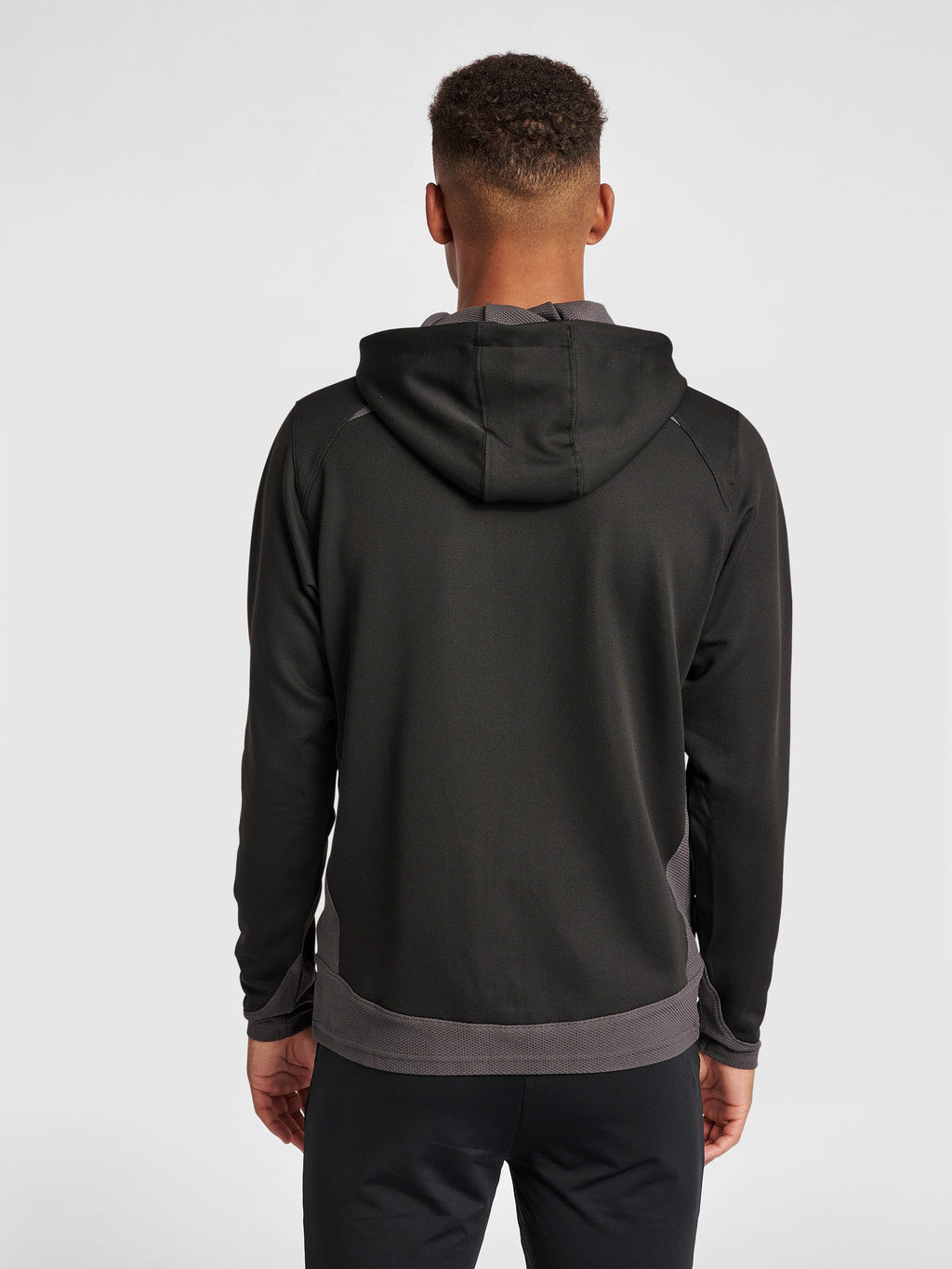 Hummel POLY