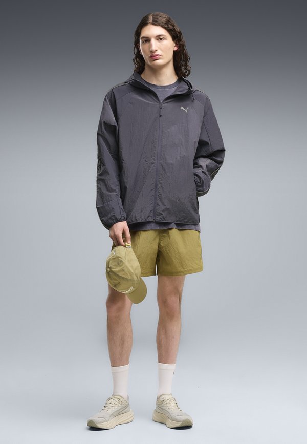 Puma RUN CULTURE COLLECTIVE T7 RELAXED TRAININGSJACKE - Training jacket - inky depths