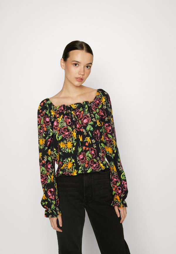 Vero Moda VMSERENITY OLIVIA SHORT