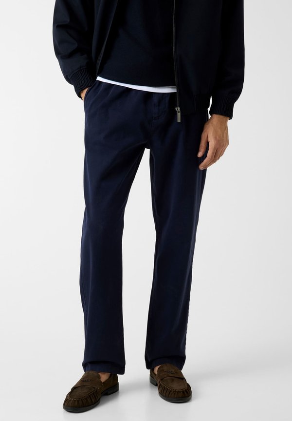 Guess Tracksuit bottoms - dunkelblau