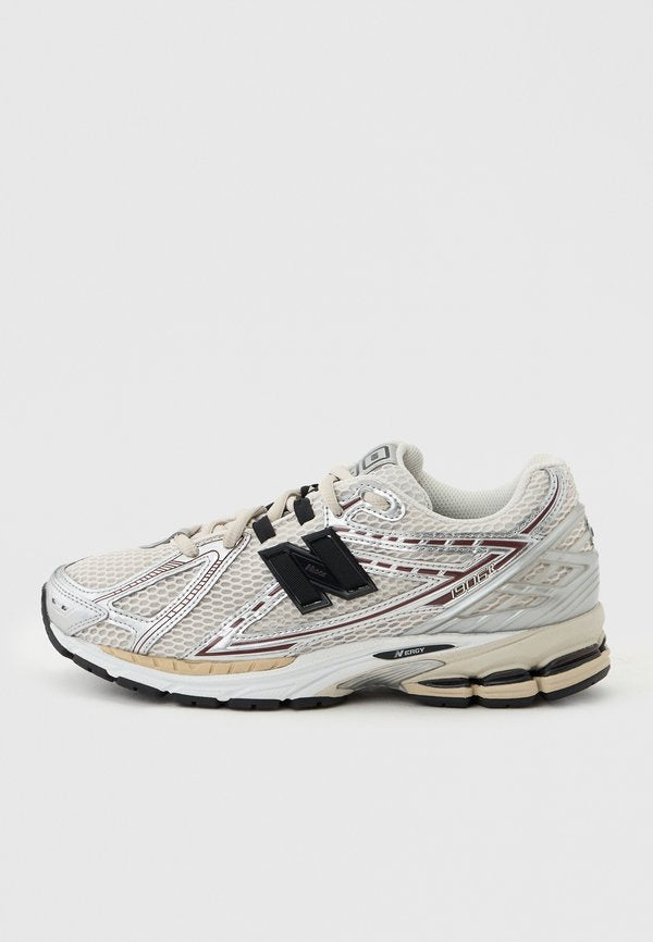 New Balance 1906R