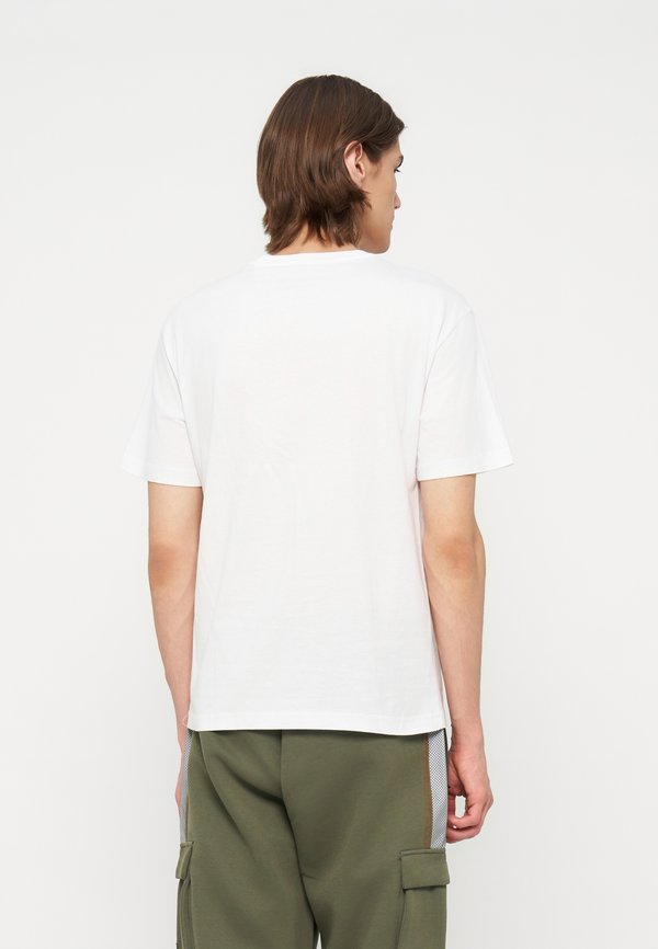 EA7 Emporio Armani
