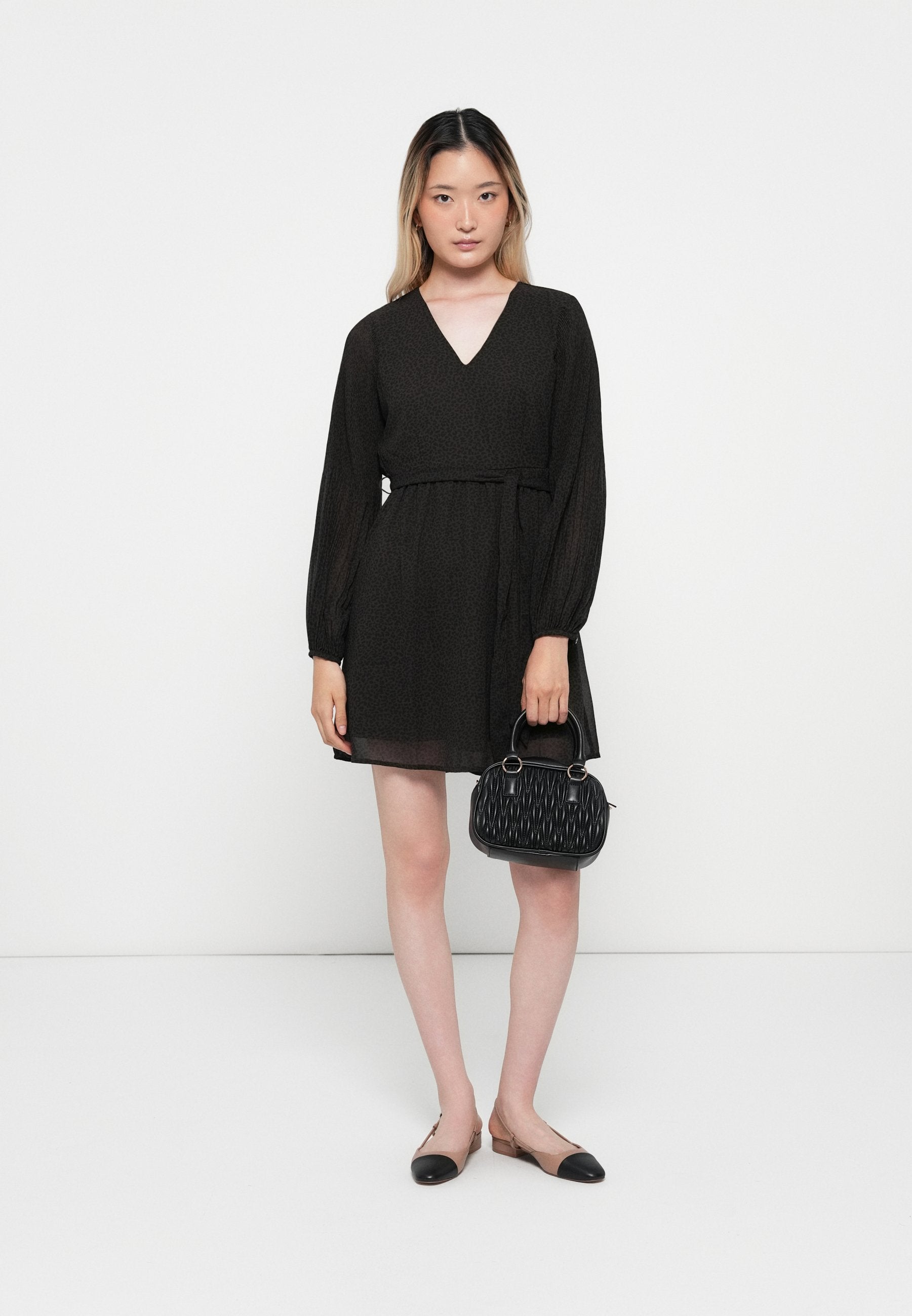 ONLSTAR LIFE SLEEVE DRESS Media 2