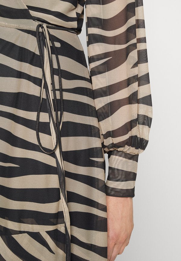 Bruuns Bazaar PHLOX NORA DRESS