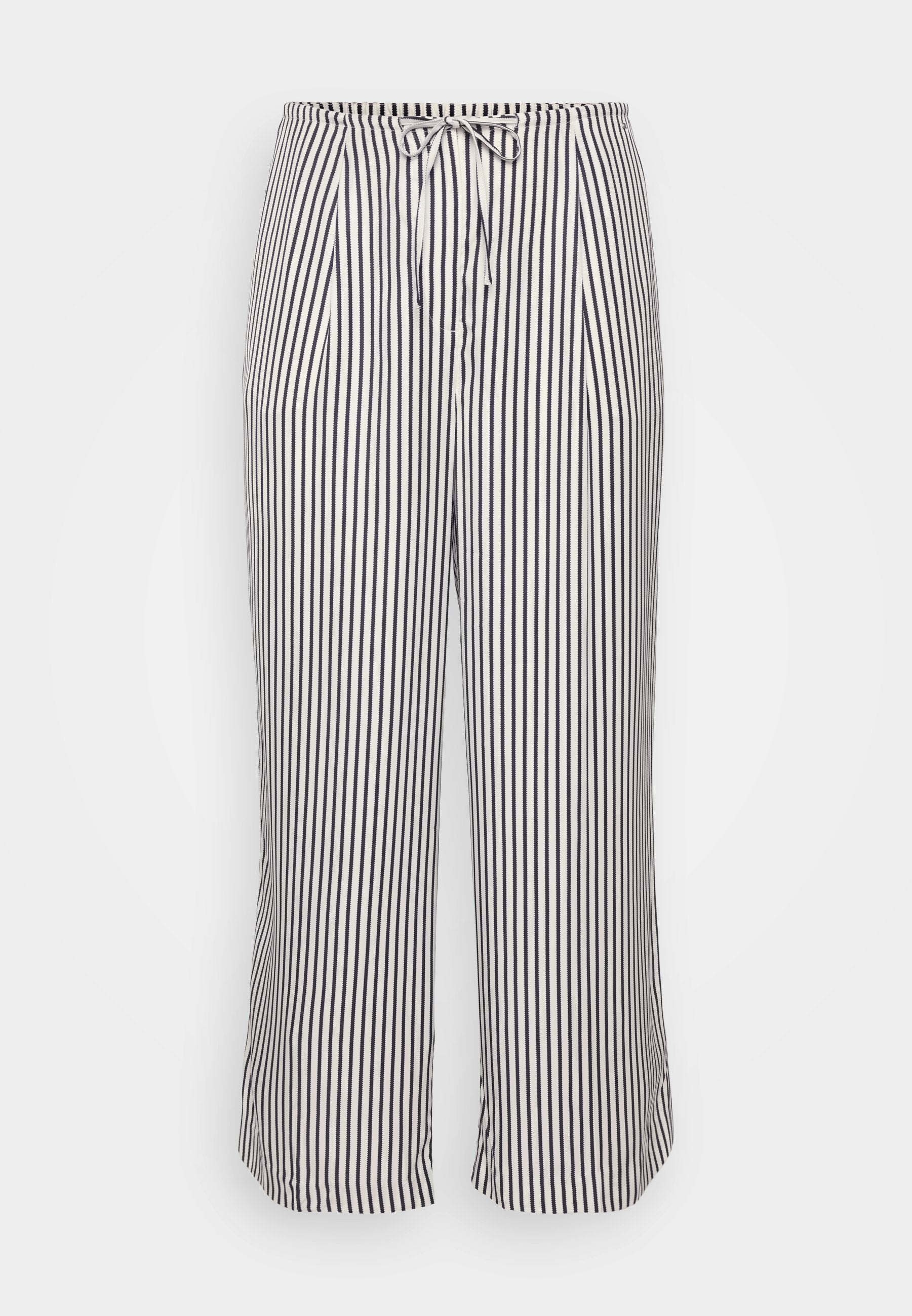 WIDE LEG  Media 1