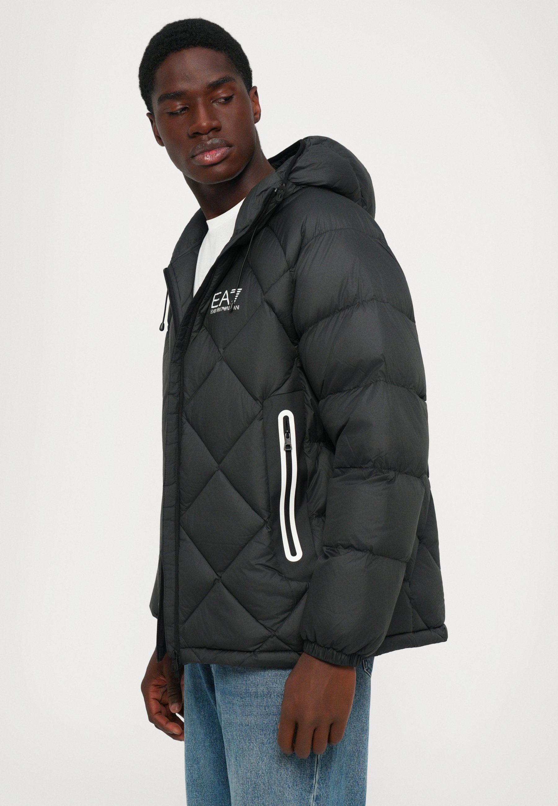 MOUNTAIN QUILTED JACKET Media 6