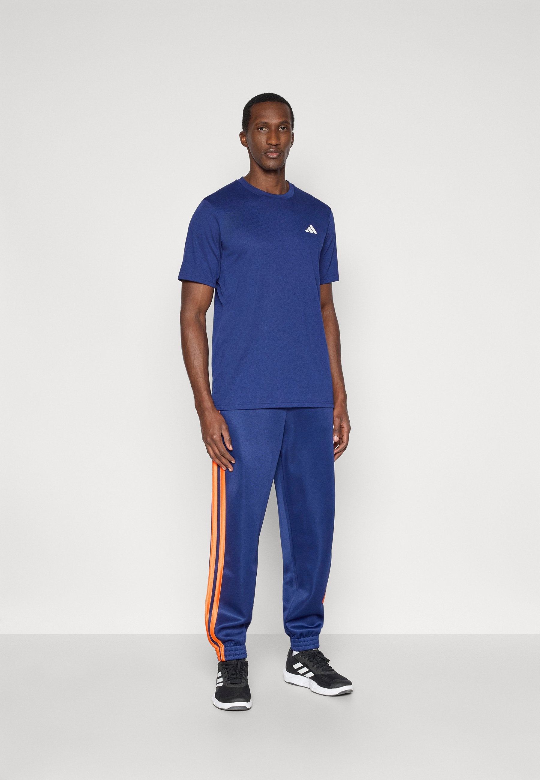 adidas Sportswear STADIUM TRACK