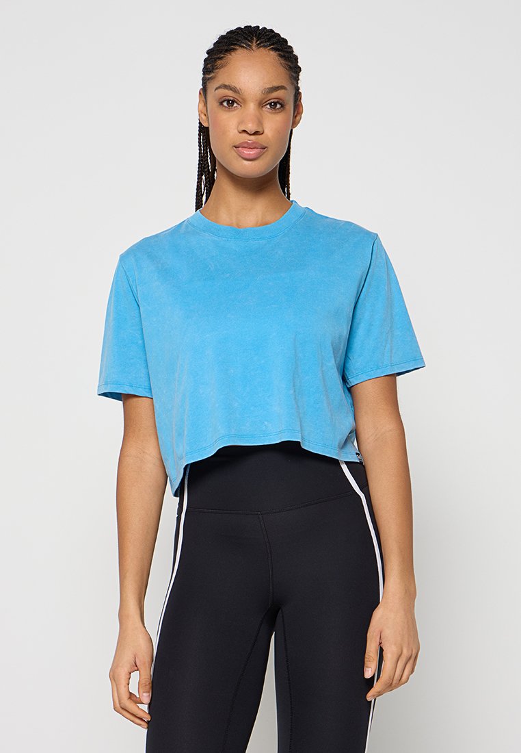 Under Armour RIVAL