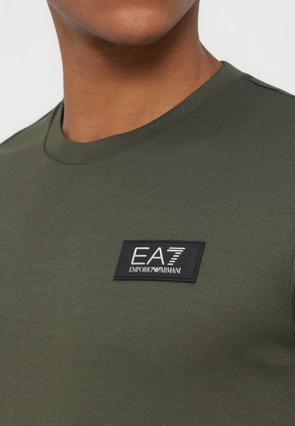 EA7 Emporio Armani