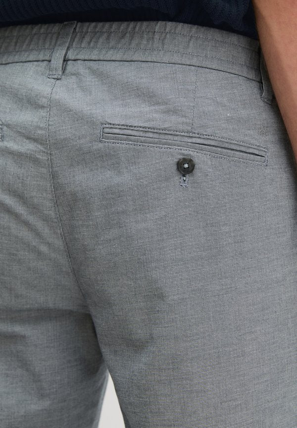 Marc O'Polo MARC O'POLO CHINO MODEL STIG JOGGER PLEATS SHAPED MIT BUNDFALTEN-DETAILS