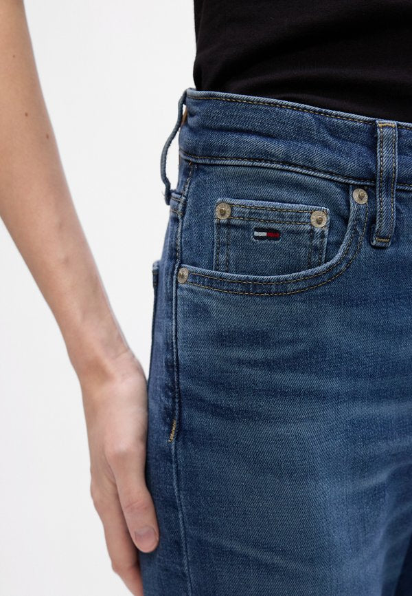 Tommy Jeans LUCY