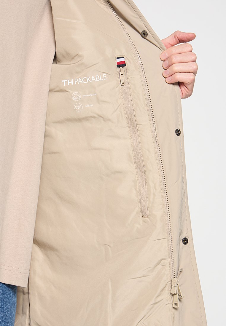 CARCOAT Media 7