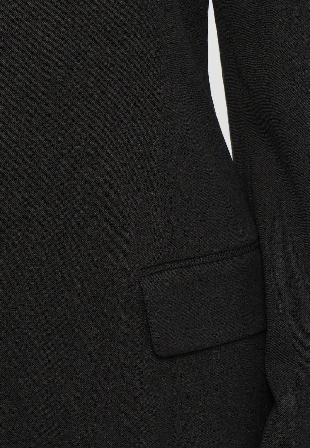 DRESS Media 7