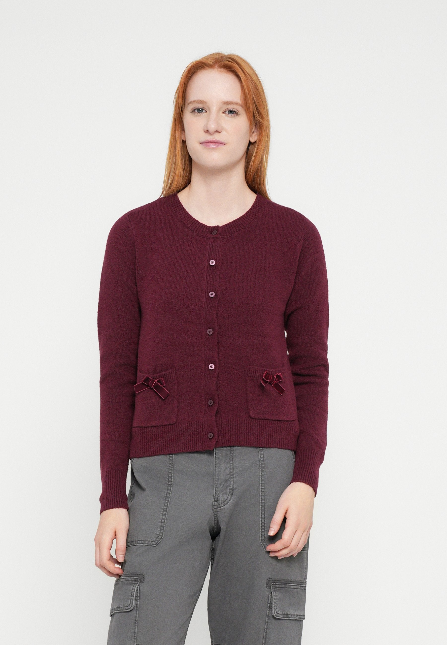 Hollister Co. WEBEX CLOUD CREW