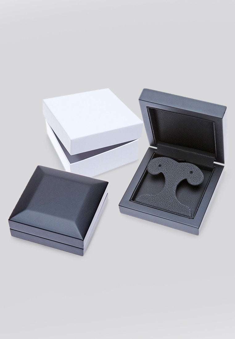 DIAMANT L'ÉTERNEL