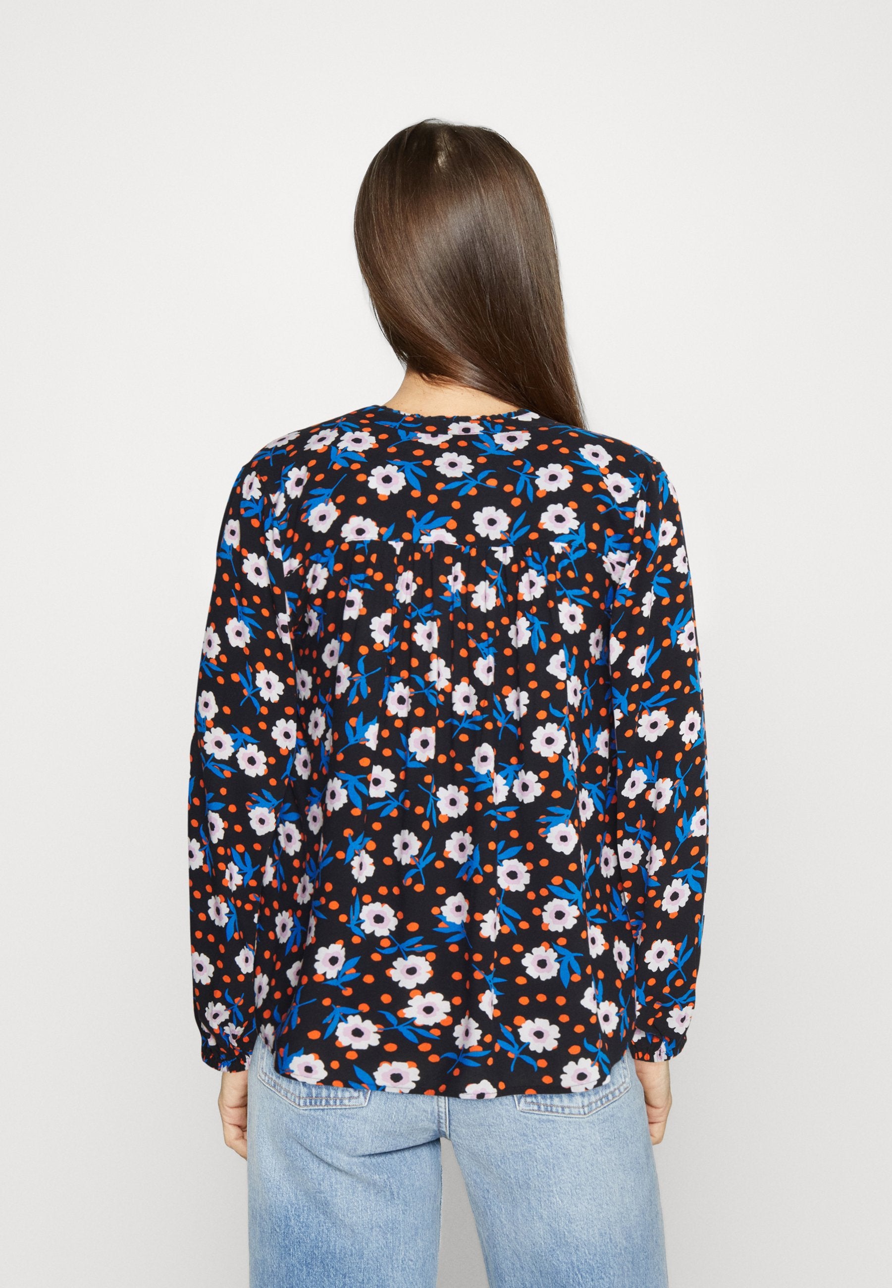 Marks & Spencer
