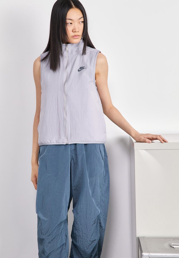 Nike Sportswear VEST - Waistcoat - pewter/smoke grey