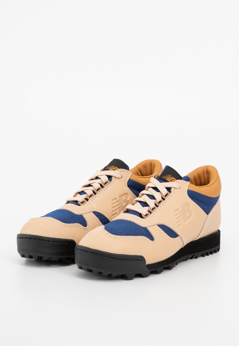 New Balance RAINIER LOW