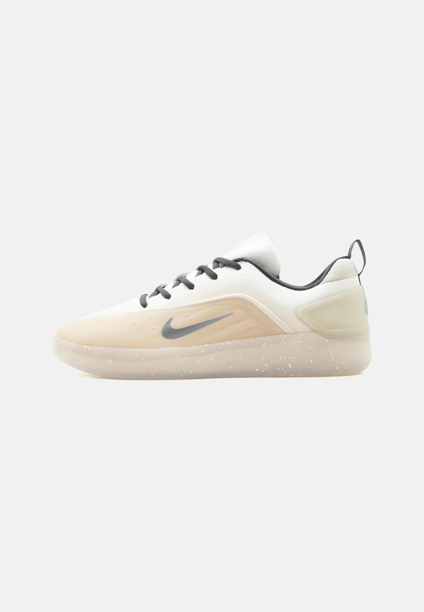 Nike SB ZOOM NYJAH 4 UNISEX