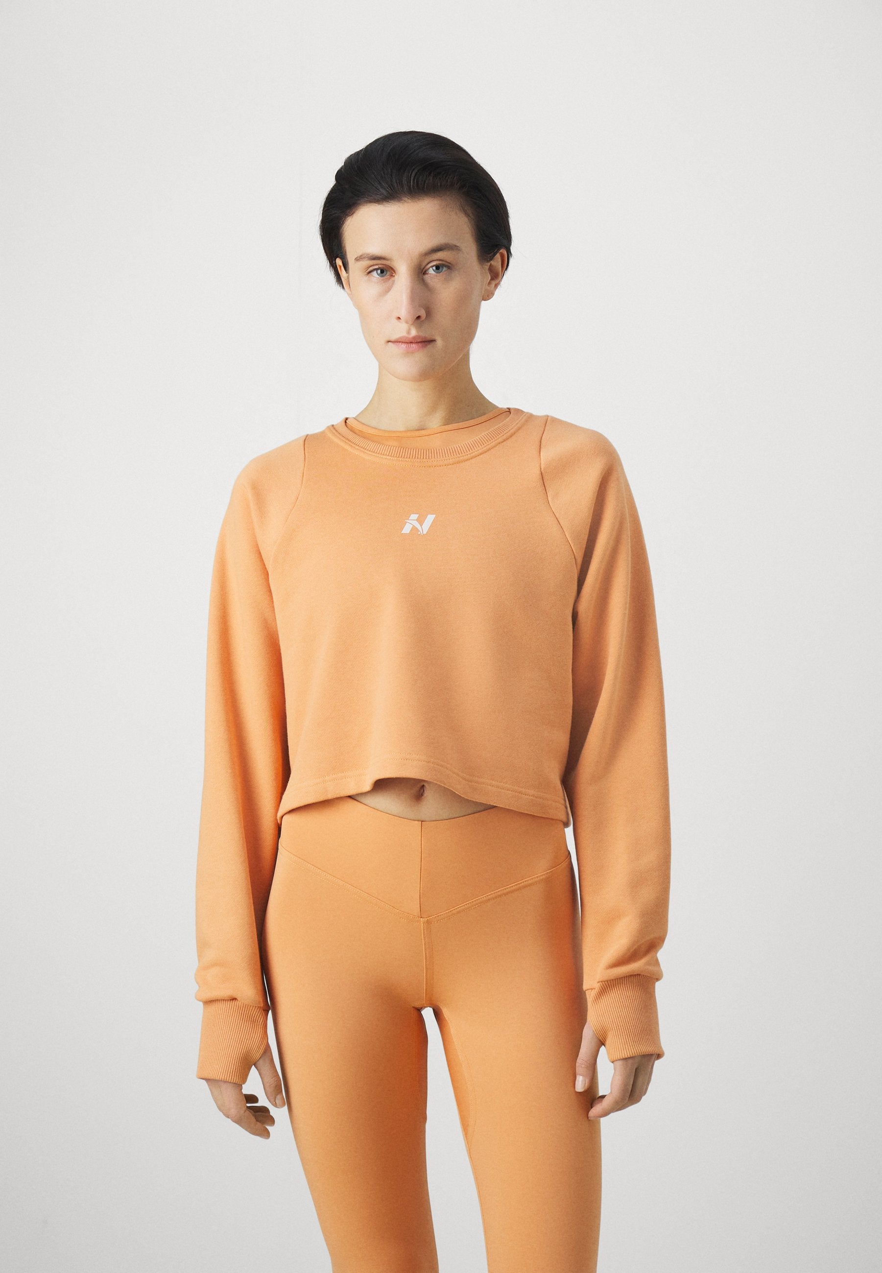 Nebbia WOMENS LONG SLEEVE
