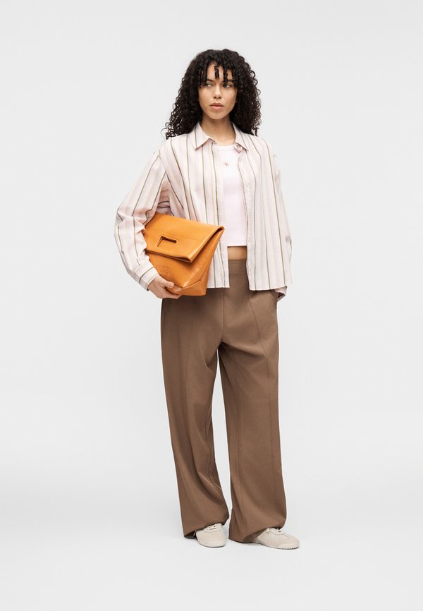 Calvin Klein COMMUTER PANT