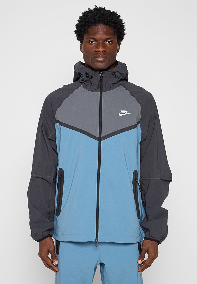 Nike Sportswear