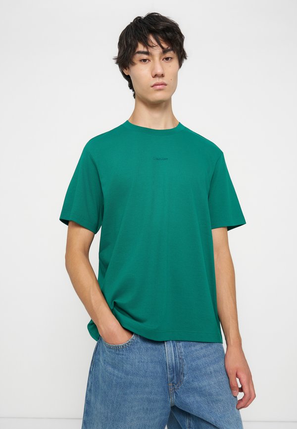 Calvin Klein Jeans