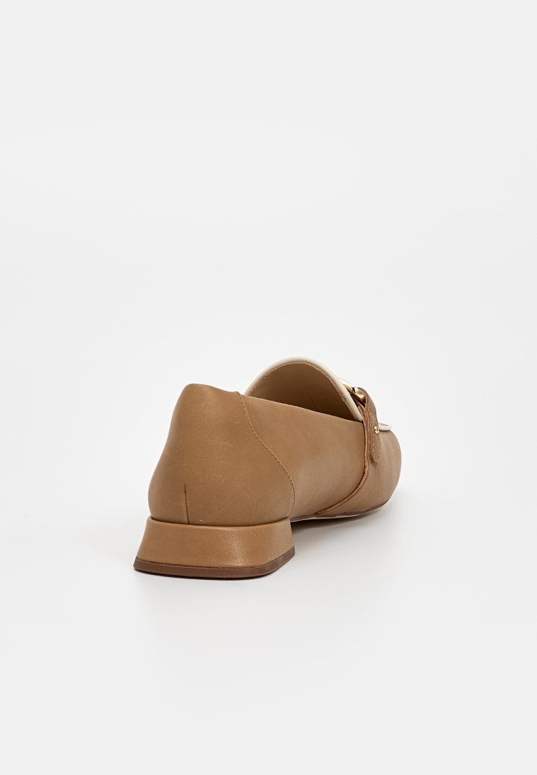 Clarks UBREE15